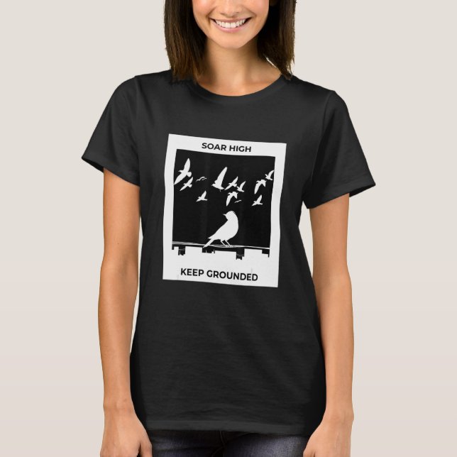 Birds Flying Away T-Shirt (Vorderseite)