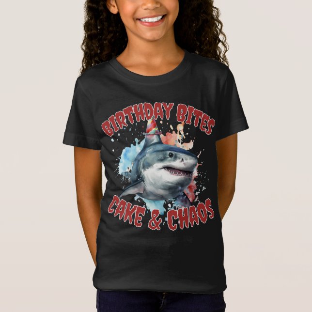 Birthday Bites Party Shark: Whimsical and Fun T-Shirt (Vorderseite)