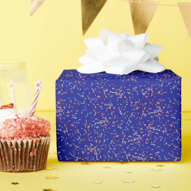 Birthday Cake Sprinklen auf blau Geschenkpapier (Geburtstagsparty)