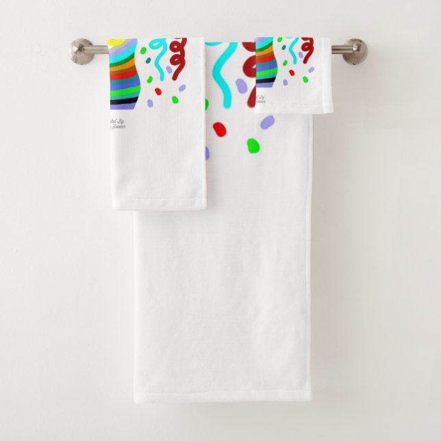 Birthday Candle Greetings Bathroom Towel Set (En situation)