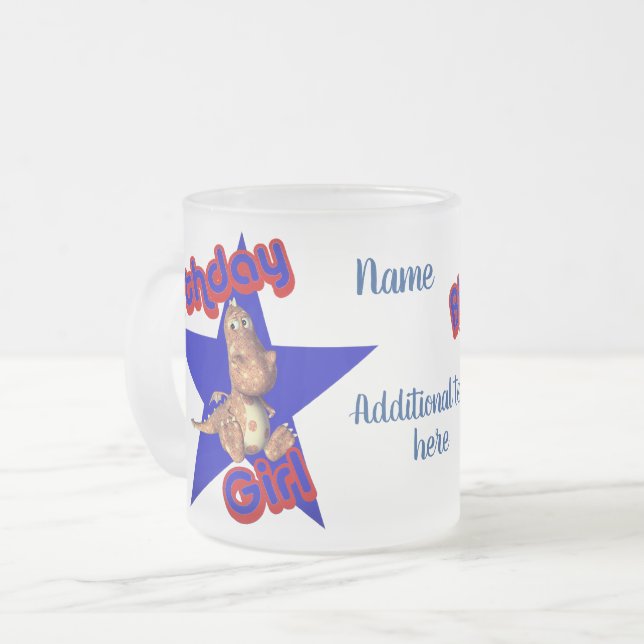 Birthday Girl Niedlich Dinosaur Personalisiert Mattglastasse (Vorderseite Links)