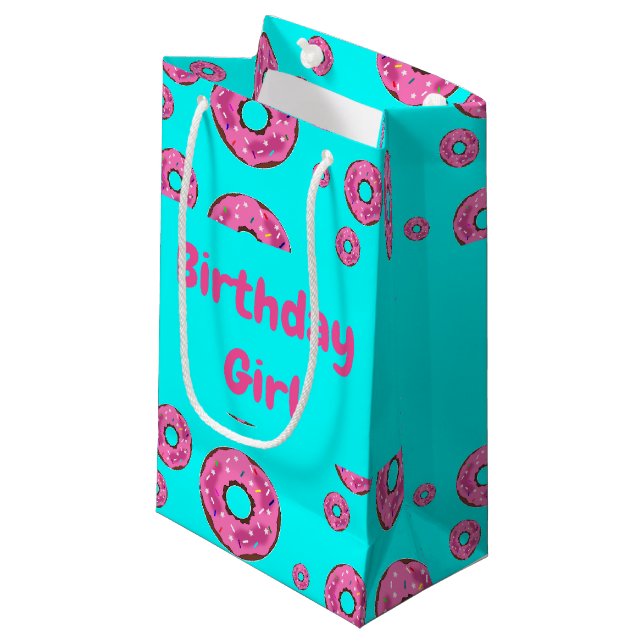 Birthday girl Pink cream donuts Kleine Geschenktüte (Vorderseite Schrägansicht)