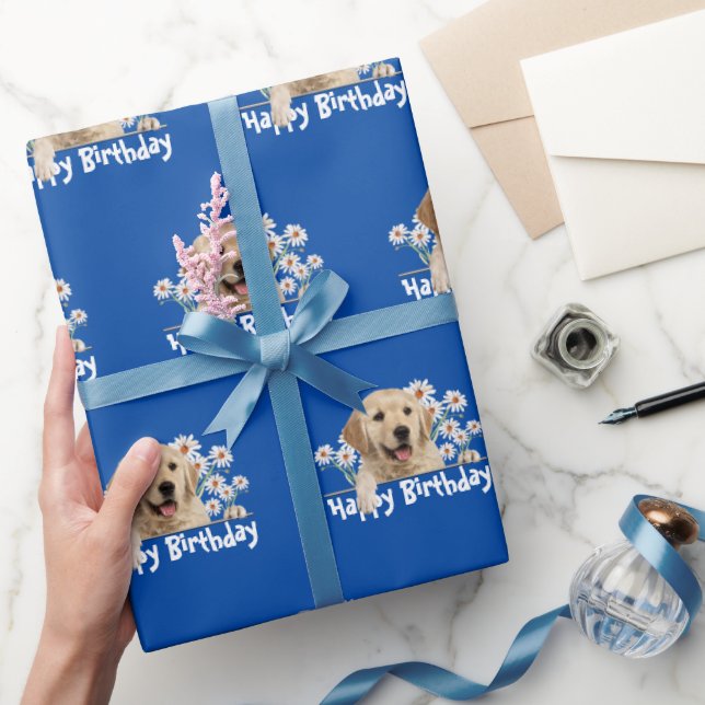 Birthday Golden Retriever auf Blue Geschenkpapier (Schenken)