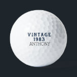 Birthday Golfer Funny 40. Navy Blue Black Golfball<br><div class="desc">Alles Gute zum 40. Geburtstag! Vintag 1983,  marineblau,  schwarzer Par 40-Golfball. Der sonnige 40. Geburtstag. Perfekt für ihn,  Vater,  Bruder,  Ehemann,  Partner. Golfer Geschenkidee. Personalisieren Sie es mit einem Namen.</div>