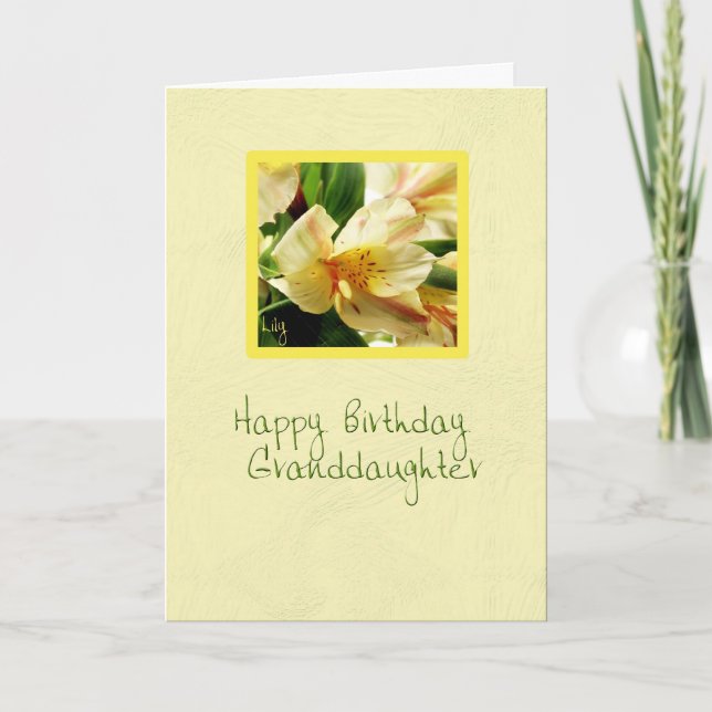 Birthday Grandaughter Yellow Lily Karte (Vorderseite)