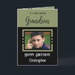 Birthday Grandson fügen Foto-Name grün schwarz Karte<br><div class="desc">Für einen ganz besonderen Enkel. Herzlichen Glückwunsch zum Geburtstag. Fügen Sie einen Namen und ein Foto hinzu. Grün und Schwarz.</div>