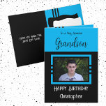 Birthday Grandson fügen Fotoname blau schwarz hinz Karte<br><div class="desc">Für einen ganz besonderen Enkel. Herzlichen Glückwunsch zum Geburtstag. Fügen Sie einen Namen und ein Foto hinzu. Blau und Schwarz.</div>