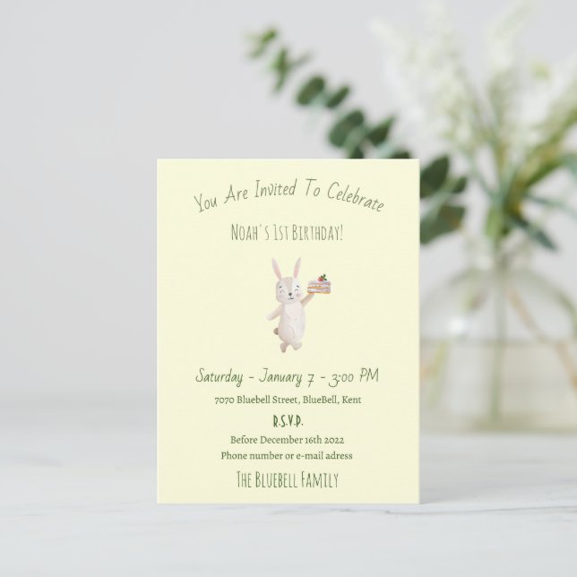Birthday Invitation (10,8 x 14,2 cm) - Rabbit Postkarte (Stehend Vorderseite)