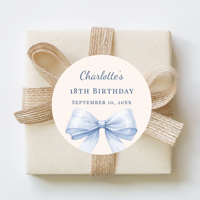Birthday light blue bow ivory runder aufkleber (Von Creator hochgeladen)