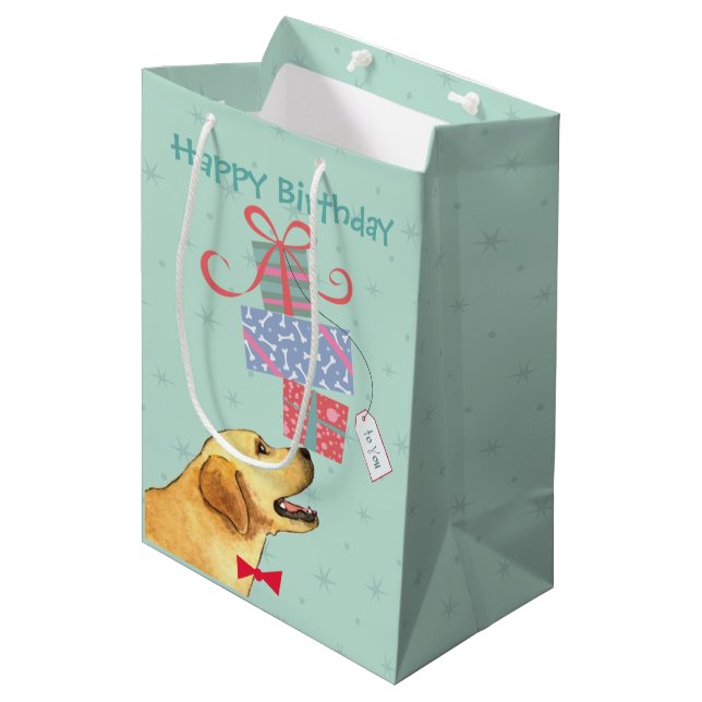 Birthday Presents Gelbe Labrador Mittlere Geschenktüte (Vorderseite Schrägansicht)