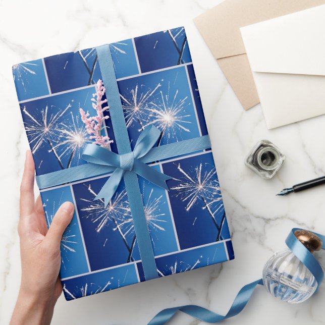 Birthday Sparklers on Blue Geschenkpapier (Schenken)