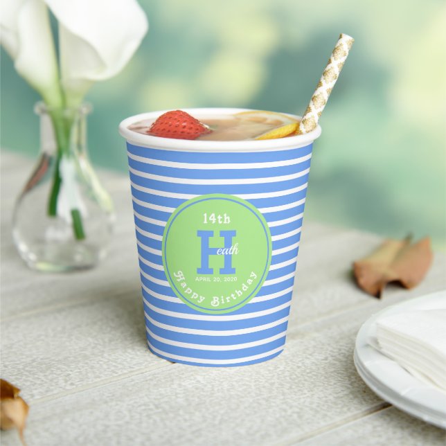 Birthday Stripes Blue ⎮ White Green Pappbecher (In Situ)