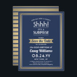 Birthday Überraschung Party Shhh! Navy Blue und Go Save The Date<br><div class="desc">Kannst du ein Geheimnis behalten haben? Laden Sie Ihre Familie und Freunde zu einer eleganten und aufregenden Überraschungsfeier ein, mit maßgeschneiderten, blau, weiß und goldfarbenen Imitaten und Party Einladungen Save the Date. Alle Formulierungen auf dieser Vorlage ist einfach zu personalisieren, einschließlich der Nachricht, dass "Shhh! Es ist ÜBERRASCHEND." Das Design...</div>