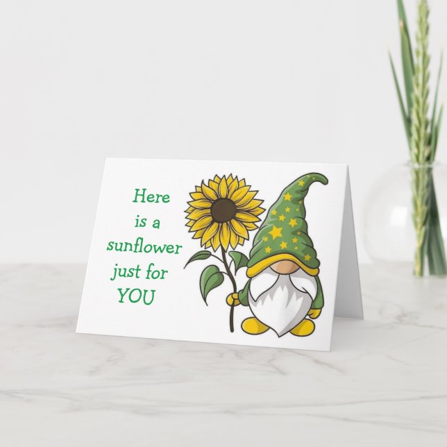 "BIRTHDAY WISH" GNOME BARING SUNFLOWER KARTE (Vorderseite)