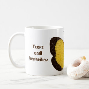 Bis Butter Tasse fliegt