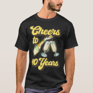 Bis zu 40 Jahre T-Shirt