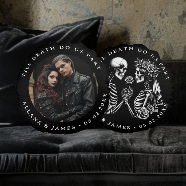 Bis zum Tod machen wir Teil Gothic Wedding Round K Rundes Kissen (Von Creator hochgeladen)