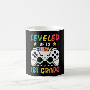 Bis zur 1. Stufe zurück zum Video-Gamer der Schule Kaffeetasse