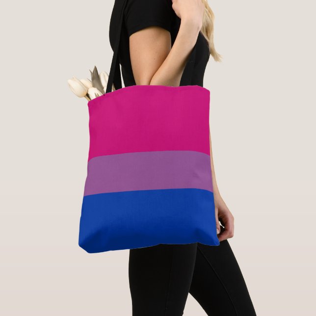 Bisexuelle Pride-Flagge Tasche (Von Nahem)