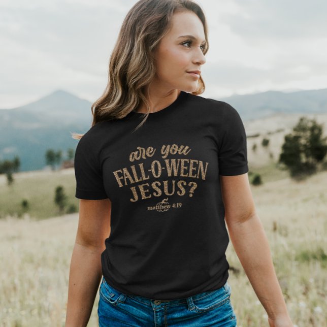 Bist du FALL-O-WEEN Jesus? Christlich Halloween T-Shirt (Von Creator hochgeladen)