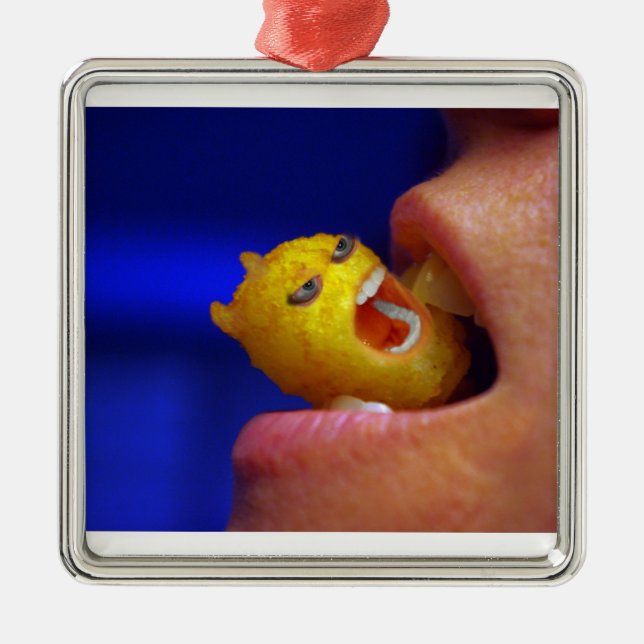 Bitter Tot Silbernes Ornament (Vorne)