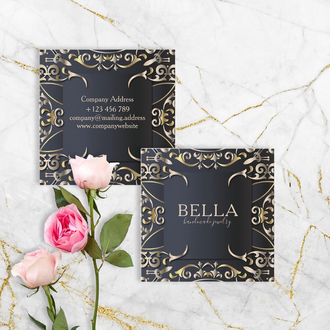 Black and Gold Luxus Chic Baroque Business Name Quadratische Visitenkarte (Von Creator hochgeladen)
