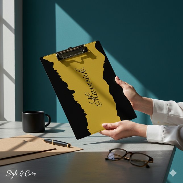 Black and M Gold Clipboard with Displayed Name Klemmbrett (Black and Metallic Gold Clipboard with Displayed Name)