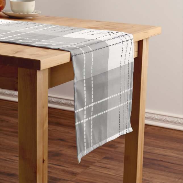 Black and White Buffalo Plaid Kurzer Tischläufer (Beispiel)