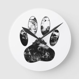 Black and White Grunge Dog Paw Print Runde Wanduhr