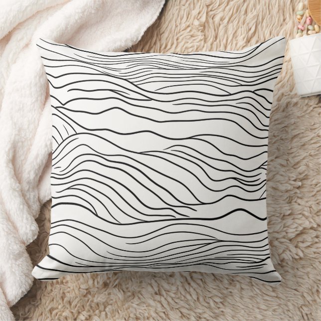 Black and White Hand-Drawn Wavy Line Pattern Kissen (Decke)