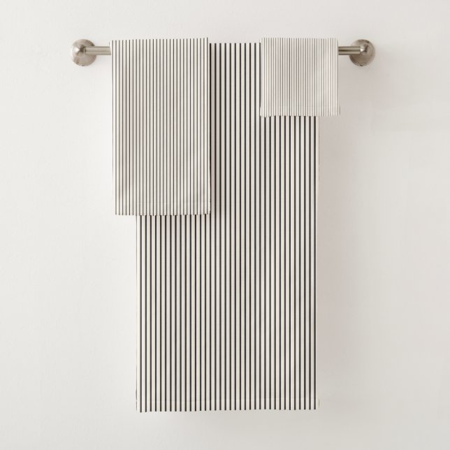 Black and White Ivory Stripes Pattern Retro  (En situation)