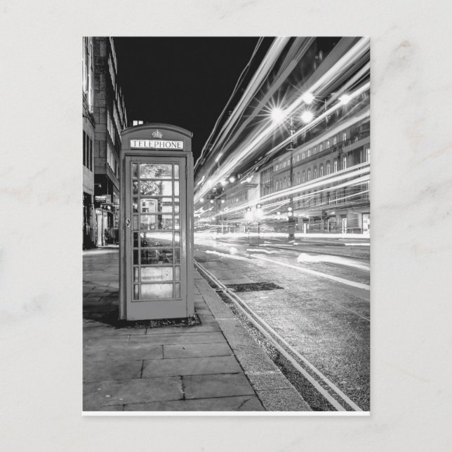 Black and White London Street at Night Postkarte (Vorderseite)