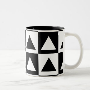 Black and White Triangle getric shape pattern Zweifarbige Tasse