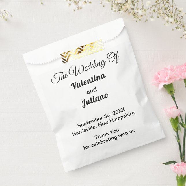 Black and White Typography Wedding Favor Bags Geschenktütchen (Versiegelt)