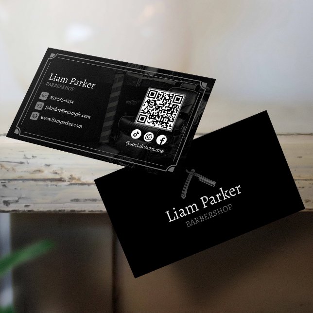 Black Barbershop Vorsitzender Soziale Medien QR-Co Visitenkarte (Von Creator hochgeladen)