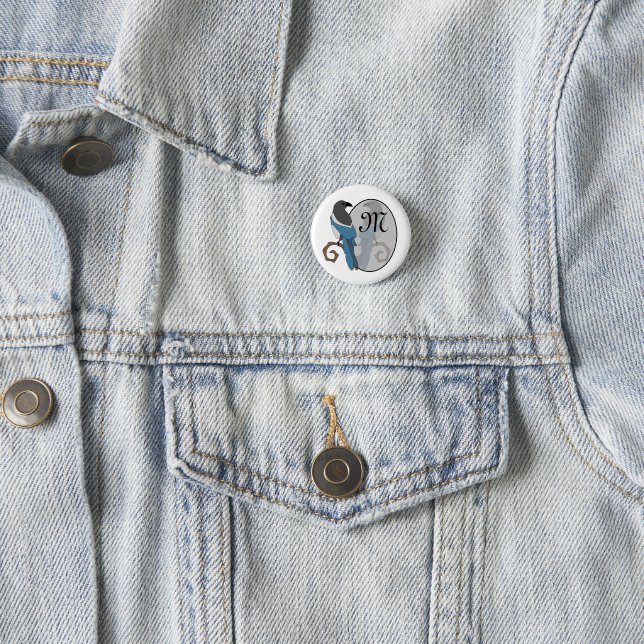 Black Billed Magpie Monogram Button (Beispiel)