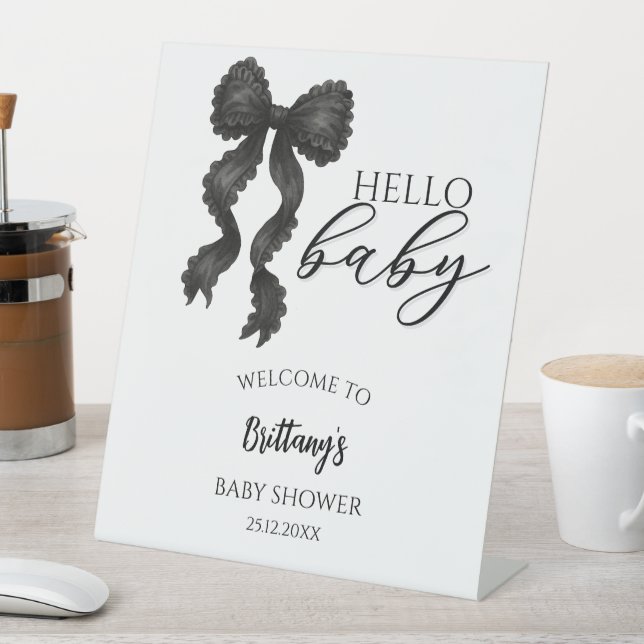 Black Bow Baby Dusche Modernes Begrüßungszeichen Sockelschild (In Situ)