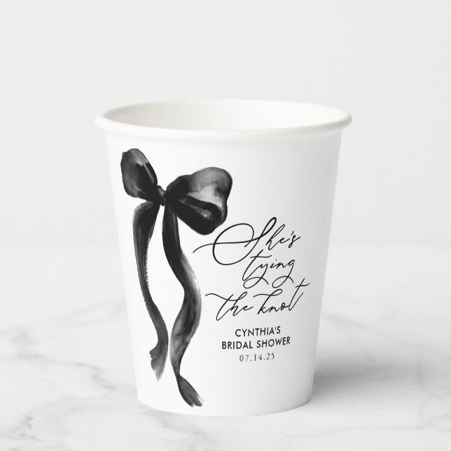 Black Bow Sie bindet das Brautparty des Knotens Pappbecher (Vorderseite)