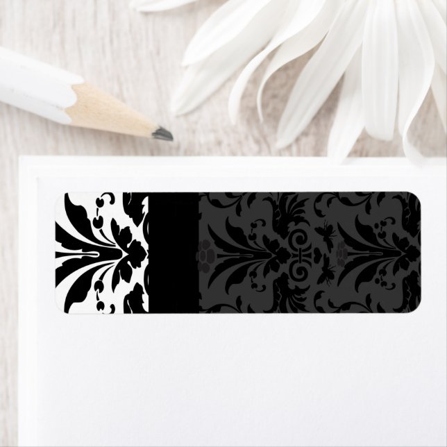 Black Bumble Bee Damask Étiquettes de adresse - (En situation)