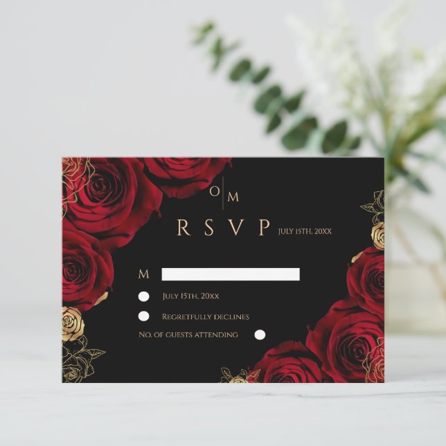 Black Burgundy Roses Wedding RSVP card Karte (Stehend Vorderseite)