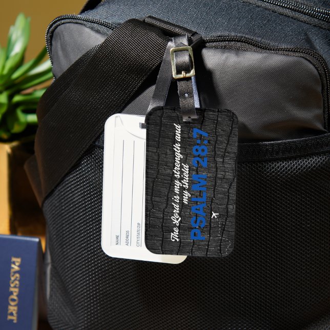 Black Burnt Wood Bible Verse Gepäckanhänger (Von Creator hochgeladen)