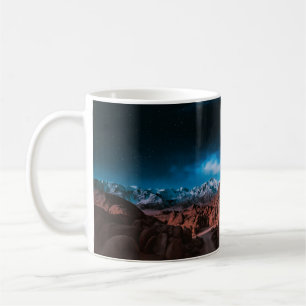 BLACK CAR NEAR ROCK FORMATIONS KAFFEETASSE