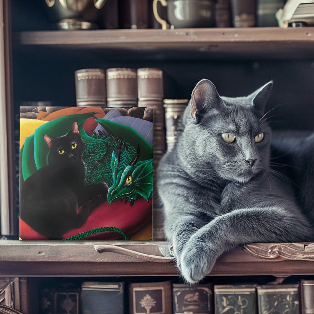 Black Cat Green Dragon Fliese (Von Creator hochgeladen)