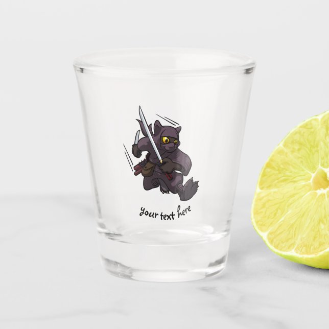 Black Cat Ninja Katana Schwerter Flying Kick Carto Schnapsglas (Vorderseite)