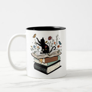 Black Cat on Book Funny Cat Zweifarbige Tasse