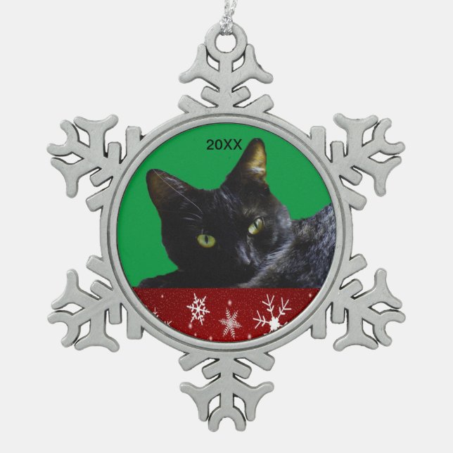 Black Cat Red White Snowflakes 20XX Weihnachten Schneeflocken Zinn-Ornament (Vorderseite)