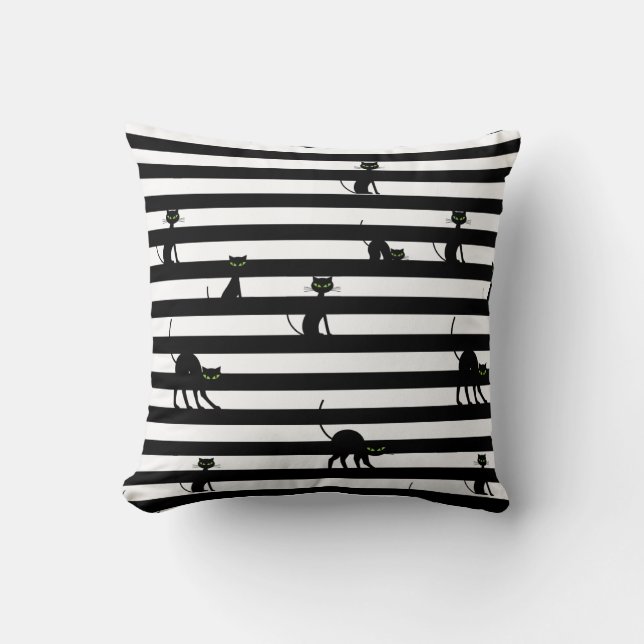 Black Cat & White Stripes Chic Halloween Kissen (Vorderseite)