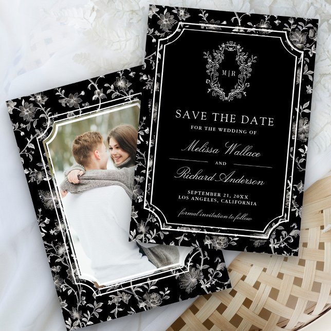 Black Chinoiserie Crest Photo Wedding Save The Date (Von Creator hochgeladen)