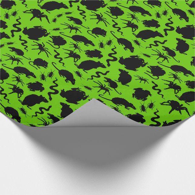 Black Creepy Crawly Critters Rats Horror Pattern Geschenkpapier (Ecke)