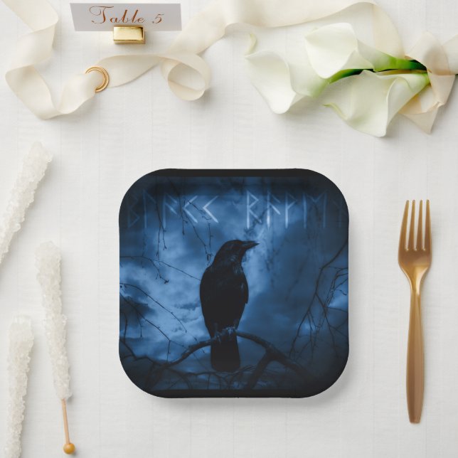 Black Crow mit Runen Dark Goth Style Pappteller (Hochzeit)